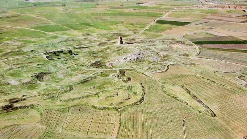 Firuzabad və qədim Sasani memarlığının simvolu olan tikililər